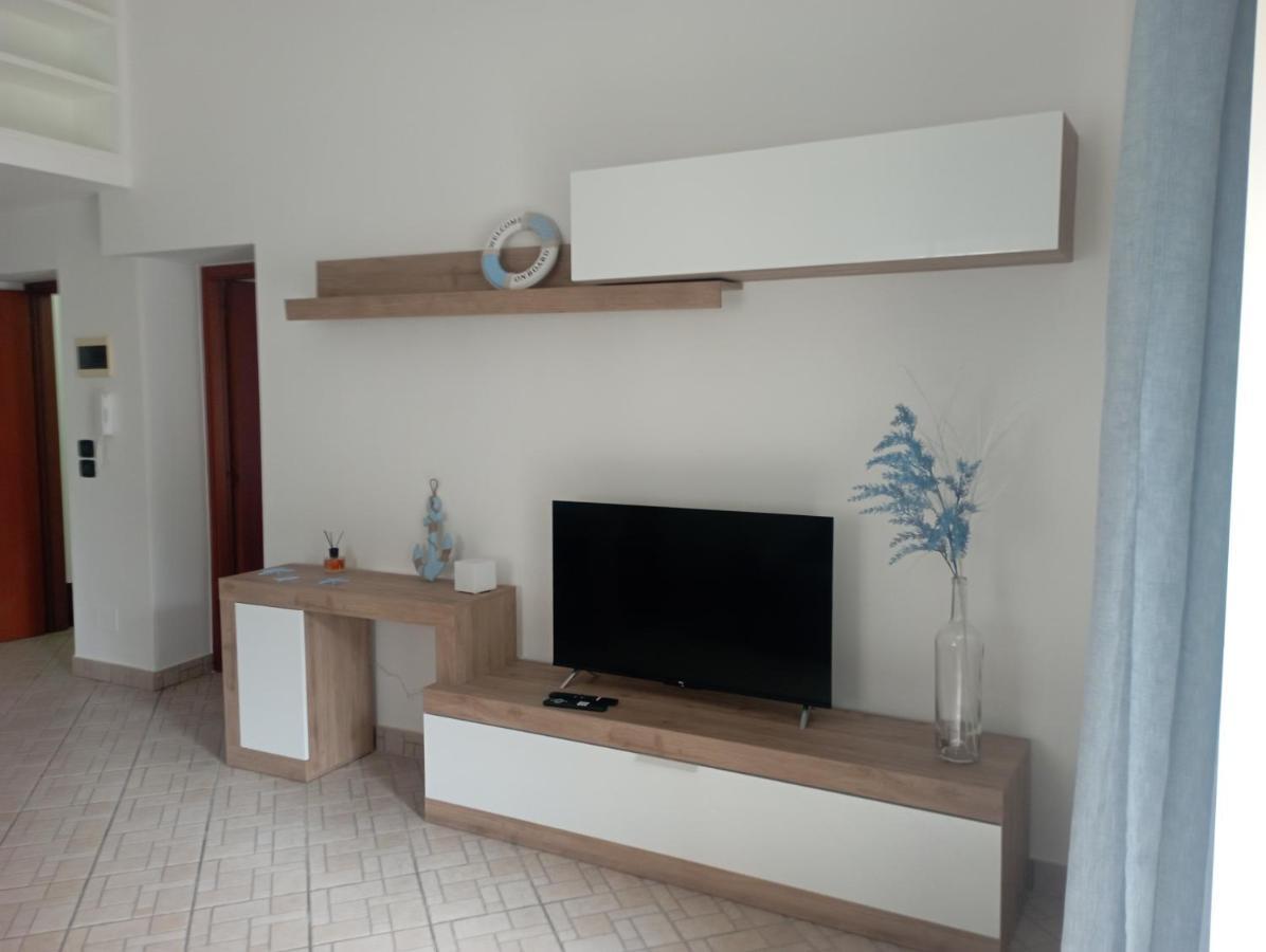 Appartamento Casa Ines Maranola Esterno foto