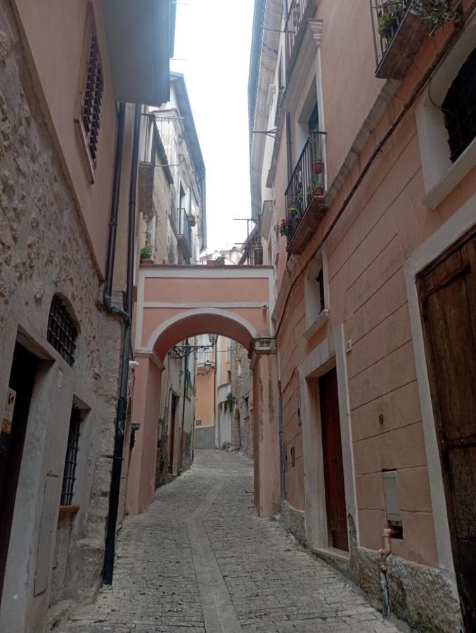Appartamento Casa Ines Maranola Esterno foto