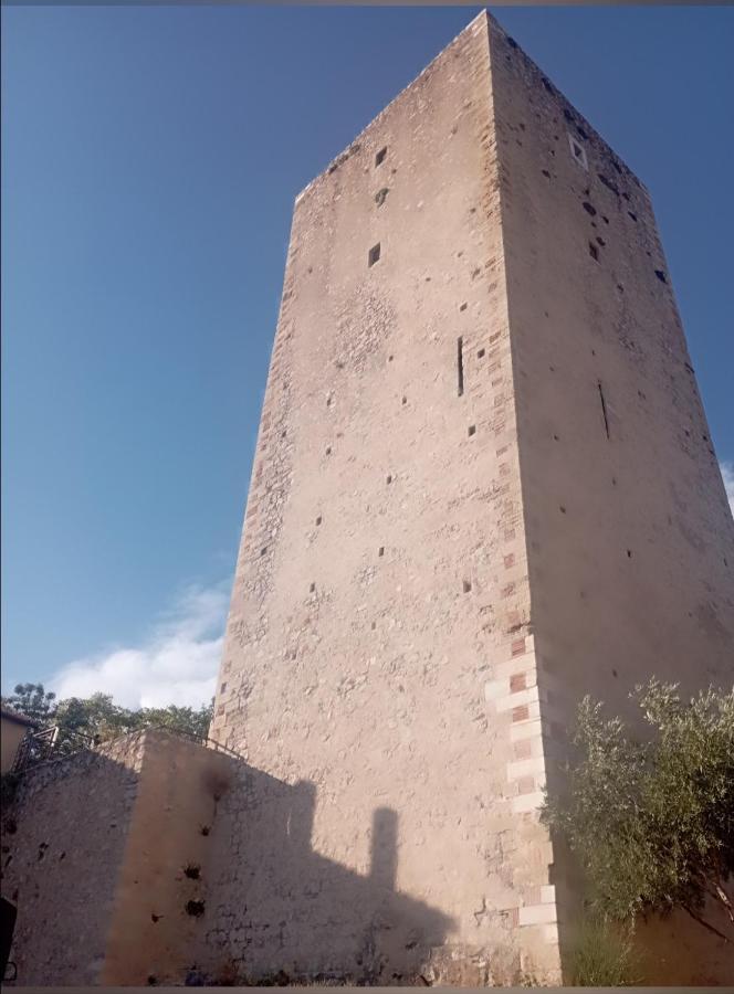 Appartamento Casa Ines Maranola Esterno foto