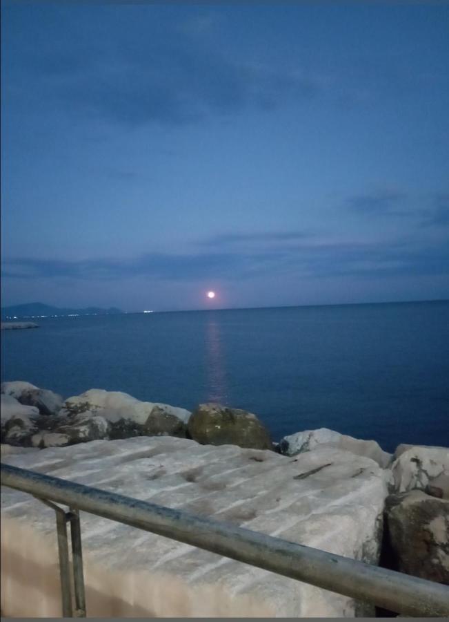 Appartamento Casa Ines Maranola Esterno foto